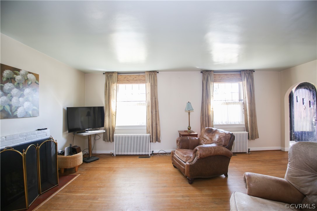 6024 Bonneau Road Richmond, VA 23227 - Photo 3 of 36 Gallery Image 3