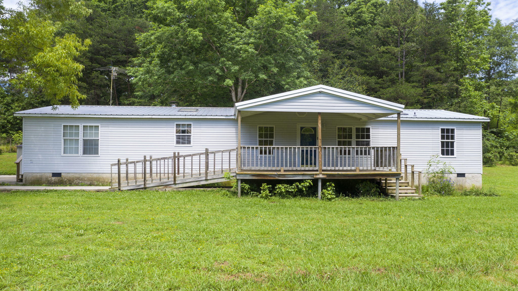 627 Lillard Road Benton, TN 37307 - Photo 1 of 30 DJI_0199