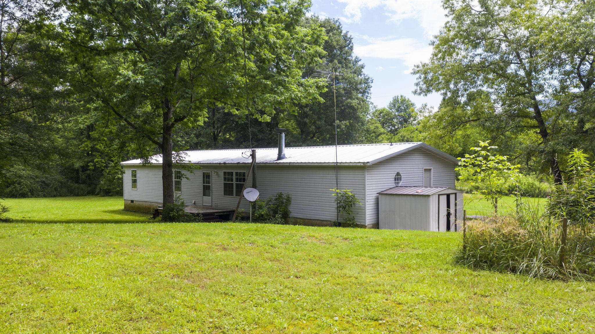 627 Lillard Road Benton, TN 37307 - Photo 3 of 30 DJI_0201