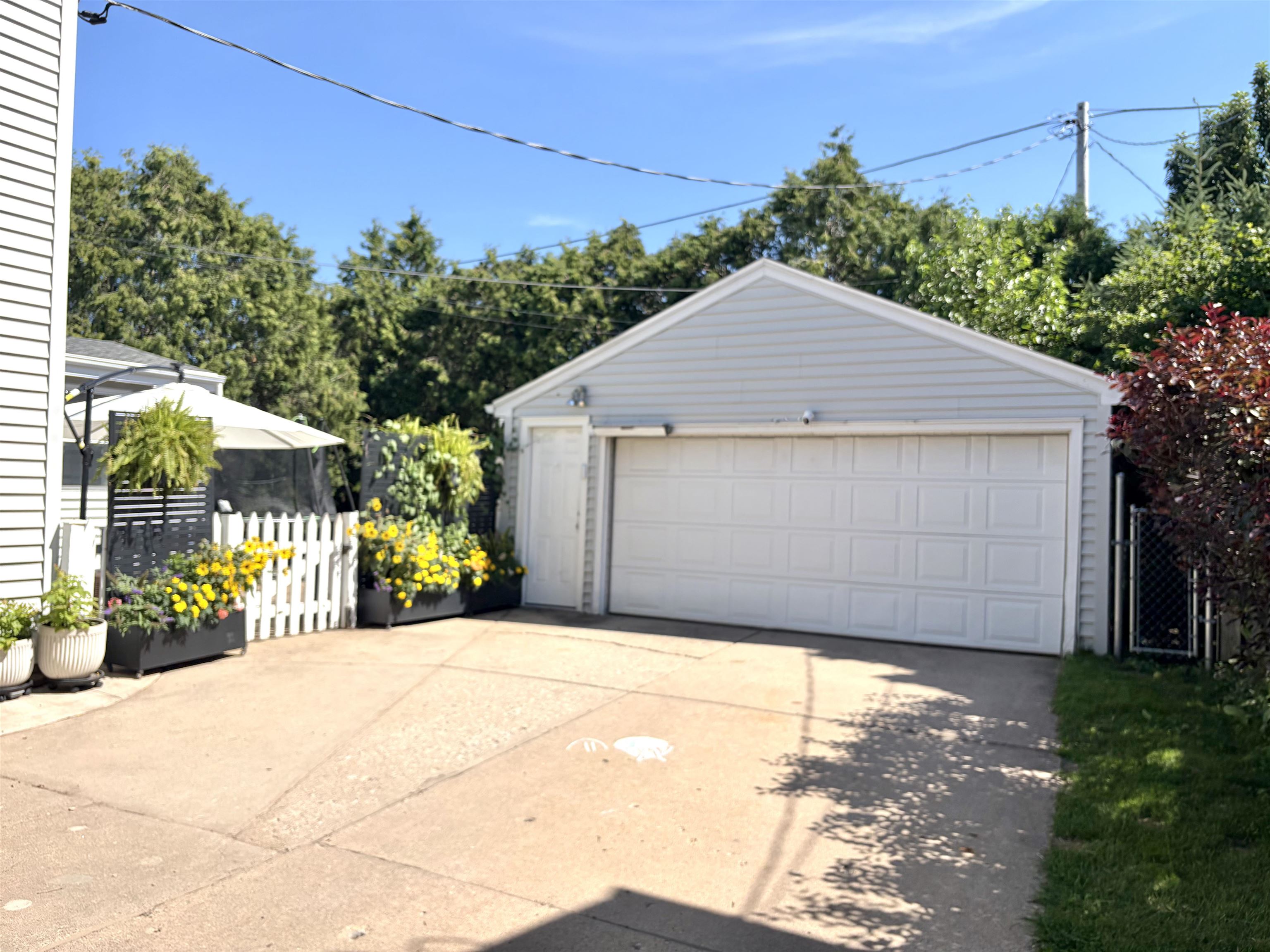 513 East Lindbergh Street Appleton, WI 54911 - Photo 4 of 40