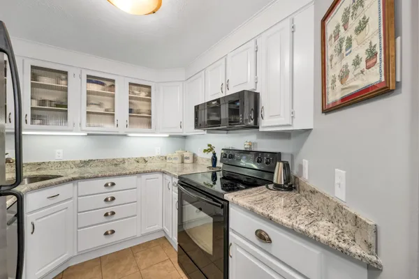$499,900 | 10 Birdie Way, Unit A, Laconia, NH 03246