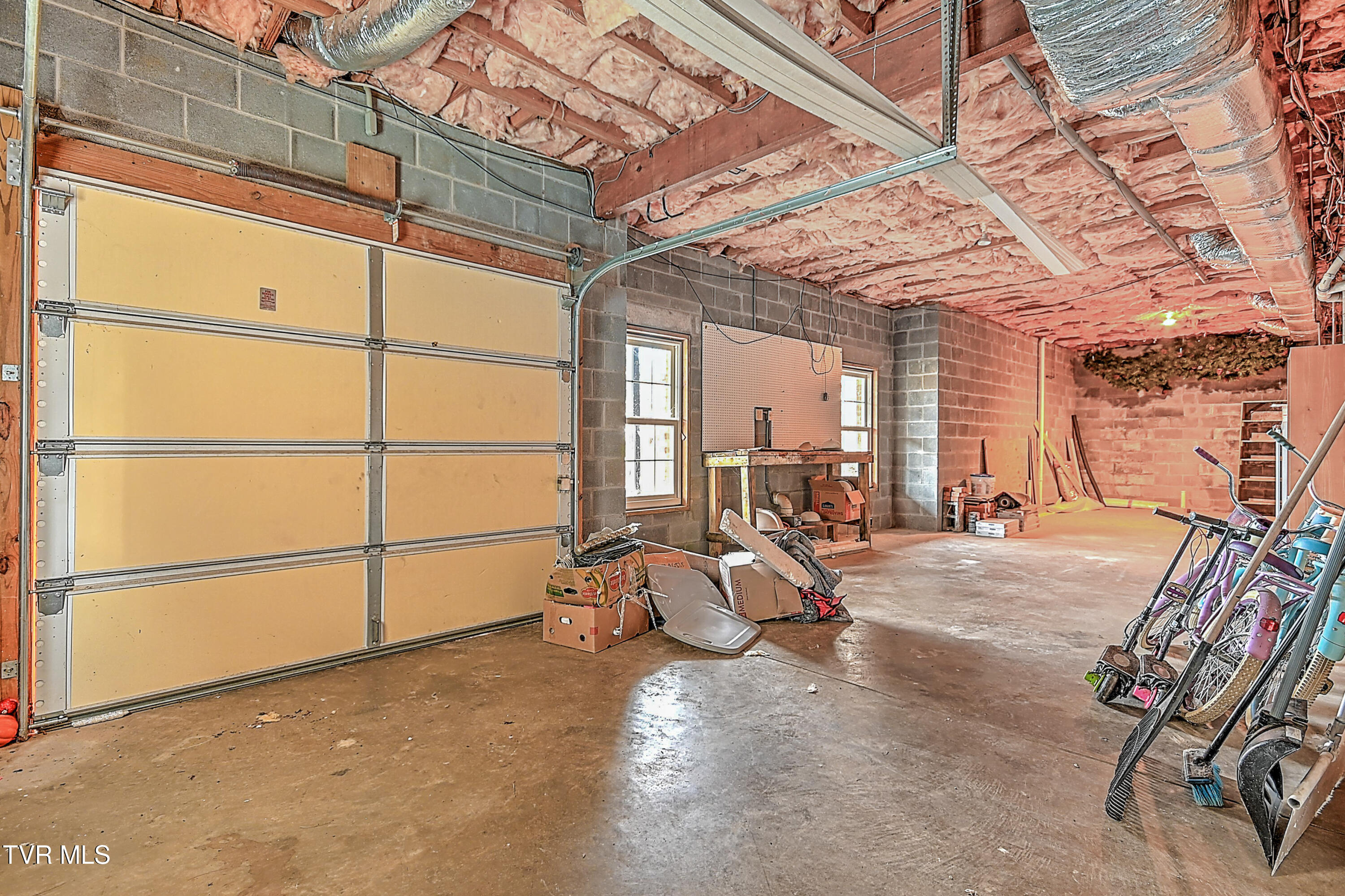 136 Queensgate Bristol, TN 37620 - Photo 55 of 60 136 Queensgate LH-57