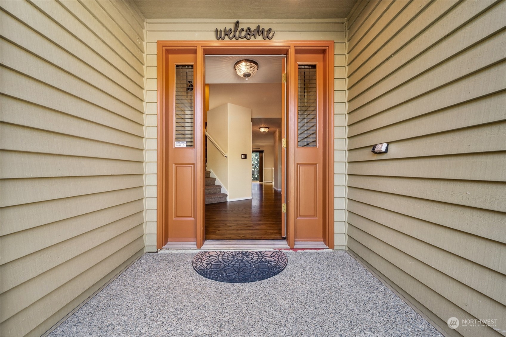 4609 Southwest 328th Place Federal Way, WA 98023 - Photo 2 of 32 a view of entryway door