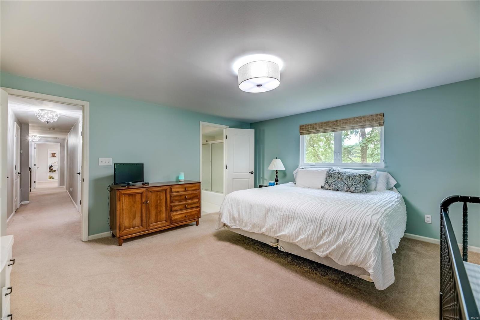 12175 Point Oak Road Des Peres, MO 63131 - Photo 23 of 29 Gallery Image 23