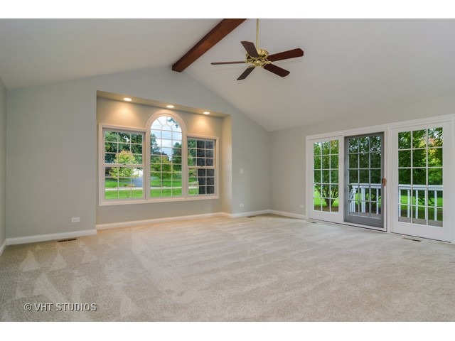 820 North Inverway Road Inverness, IL 60067 - Photo 13 of 25 a view of an empty room with a window
