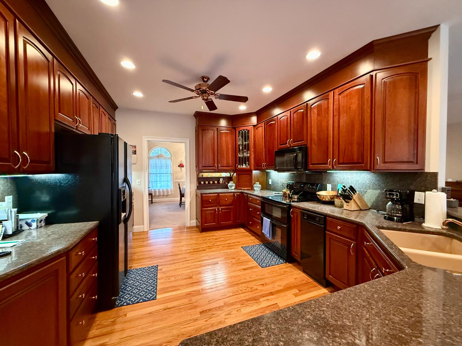 11668 Highway 129 Batesville, IN 47006 - Photo 14 of 37