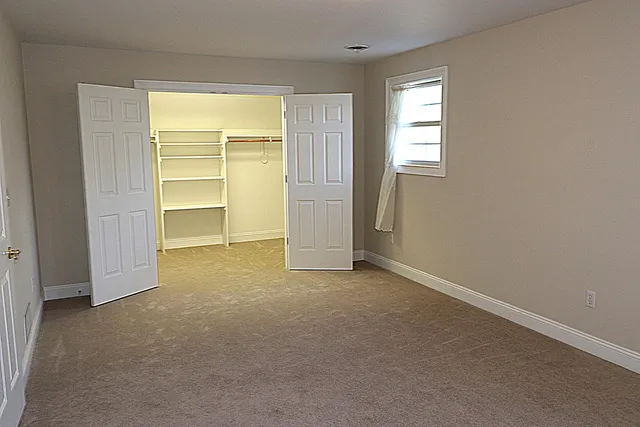 $975,000 | 11668 Highway 129, Batesville, IN 47006