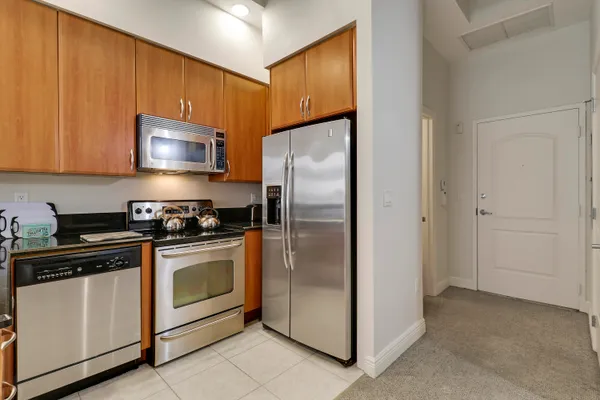 $3,100 | 801 South Olive Avenue, Unit 223, West Palm Beach, FL 33401