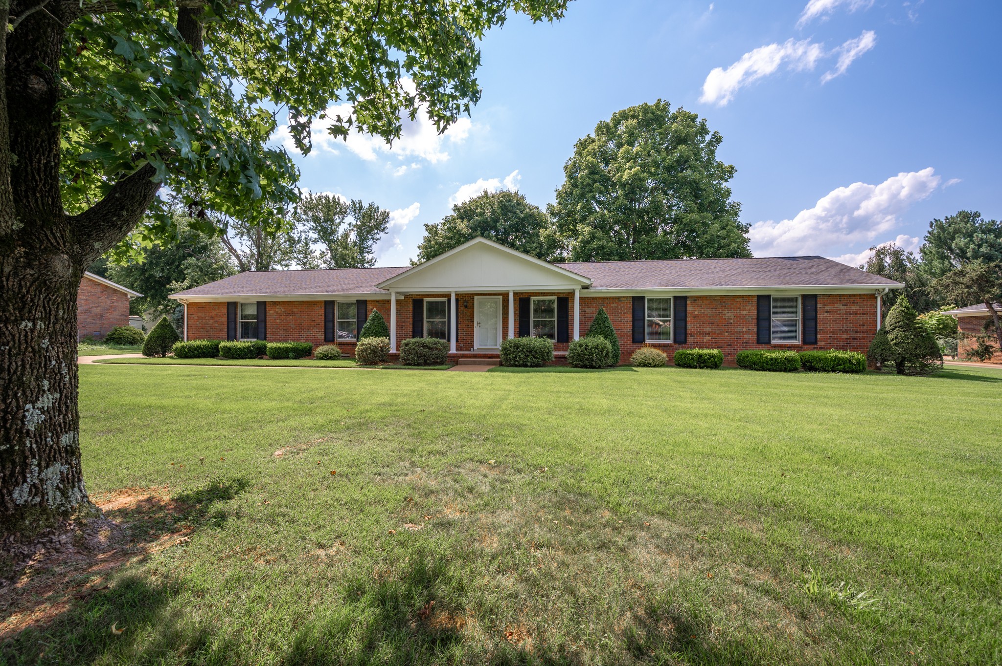 2715 Morgan Road Murfreesboro, TN 37129 - Photo 1 of 33 Gallery Image 1