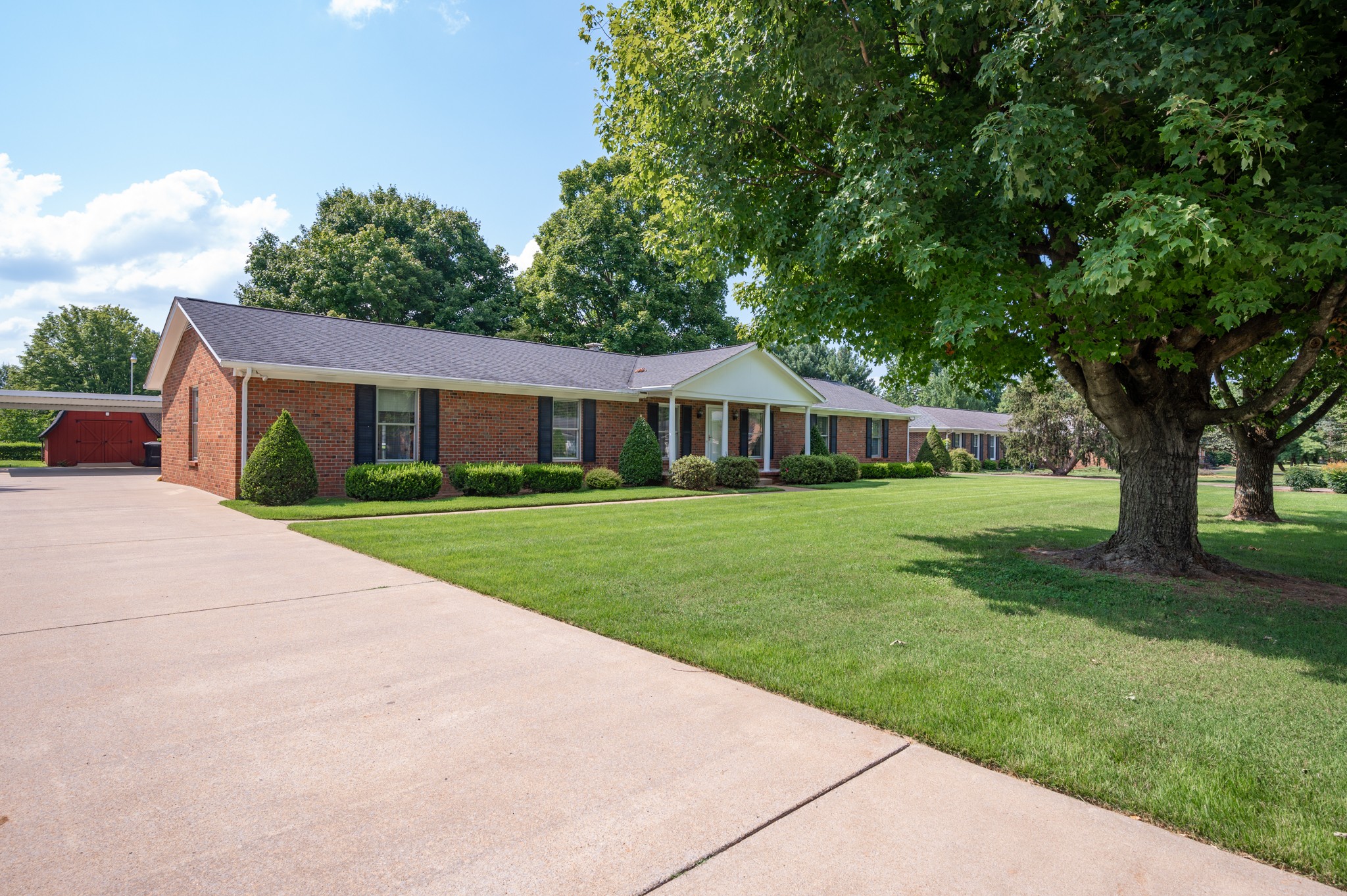 2715 Morgan Road Murfreesboro, TN 37129 - Photo 2 of 33 Gallery Image 2