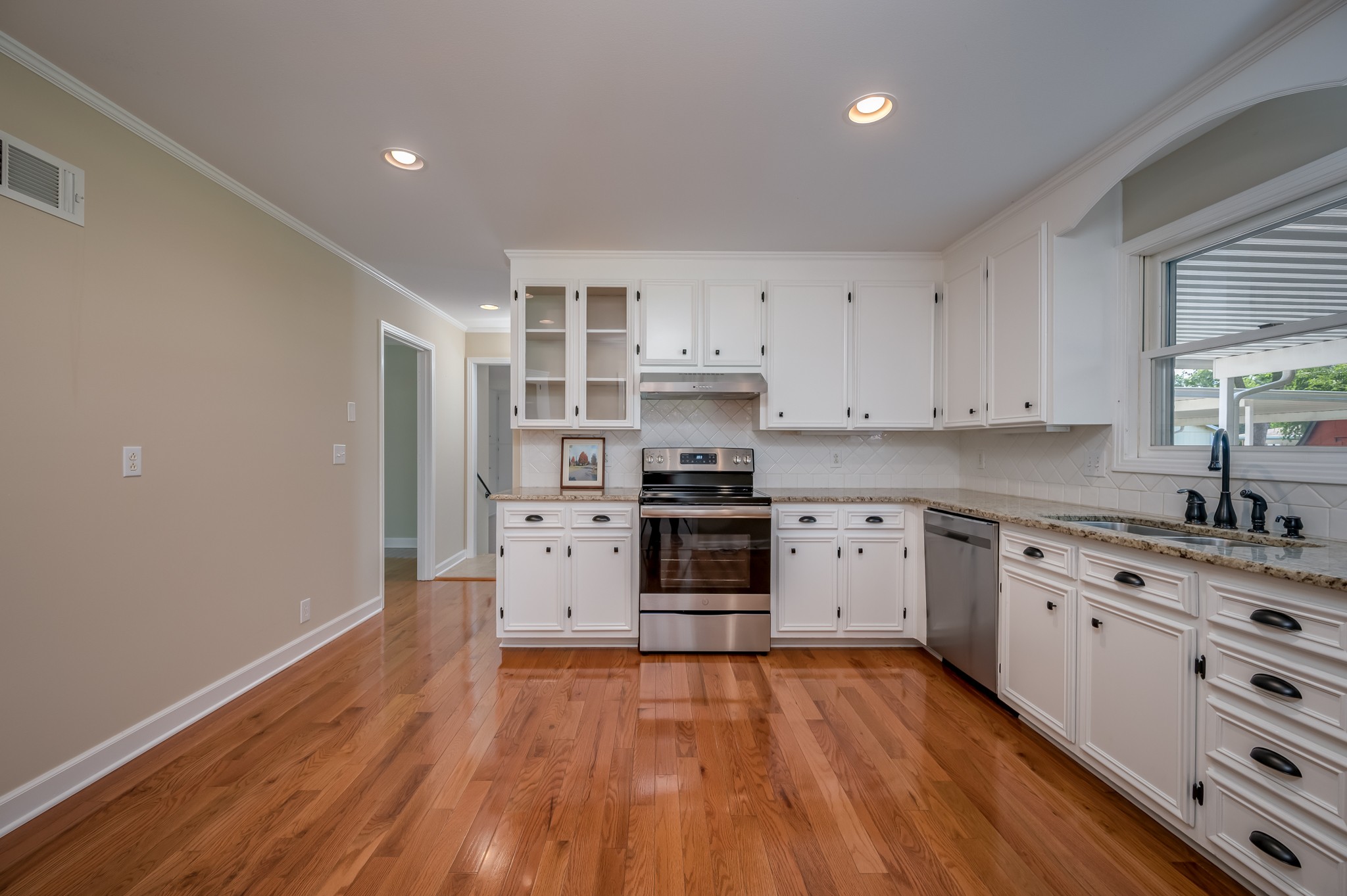 2715 Morgan Road Murfreesboro, TN 37129 - Photo 7 of 33 Gallery Image 7