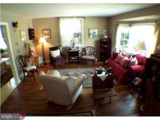 1732 Earlington Road Havertown, PA 19083 - Photo 3 of 6