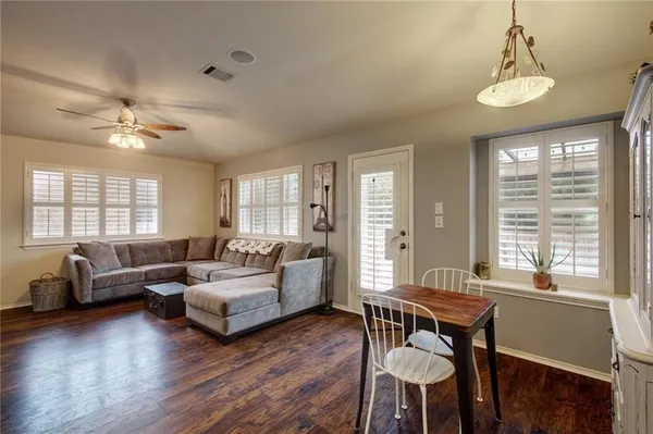 $2,100 | 3303 Cave Dome Path, Round Rock, TX 78681