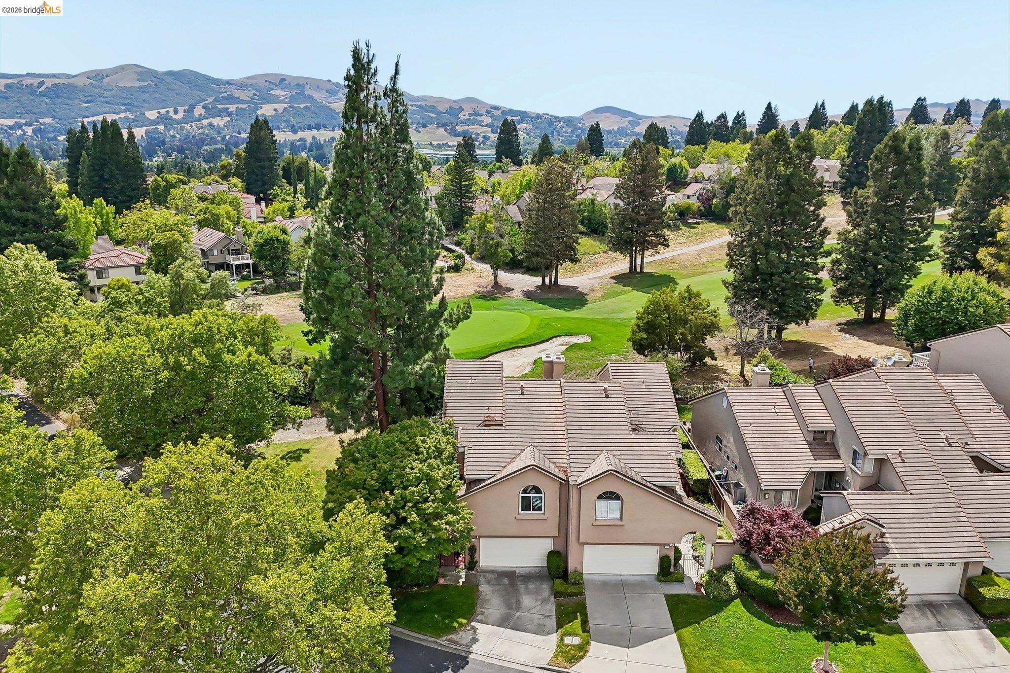 1251 Canyon Side Avenue San Ramon, CA 94582 - Photo 4 of 82