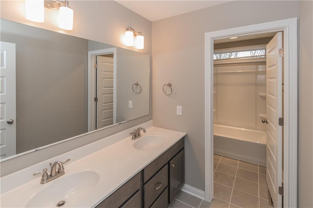 12559 Hidden Spring Cove Fishers, IN 46037 - Photo 18 of 22 Gallery Image 18