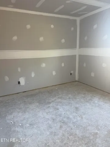 $319,900 | 207 Andy Carr Avenue, Alcoa, TN 37701