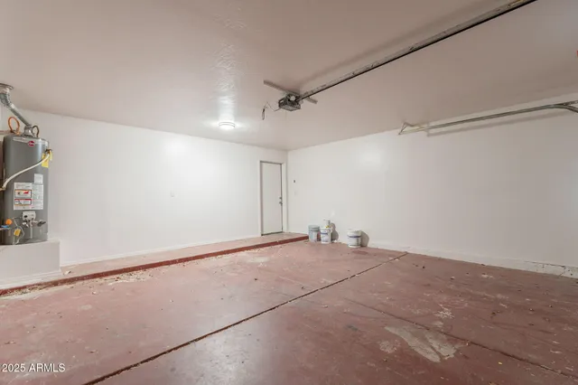 $2,395 | 8844 West Christopher Michael Lane, Peoria, AZ 85345