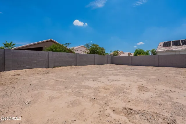 $2,395 | 8844 West Christopher Michael Lane, Peoria, AZ 85345