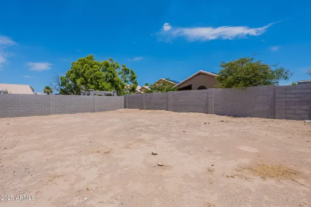 $2,395 | 8844 West Christopher Michael Lane, Peoria, AZ 85345