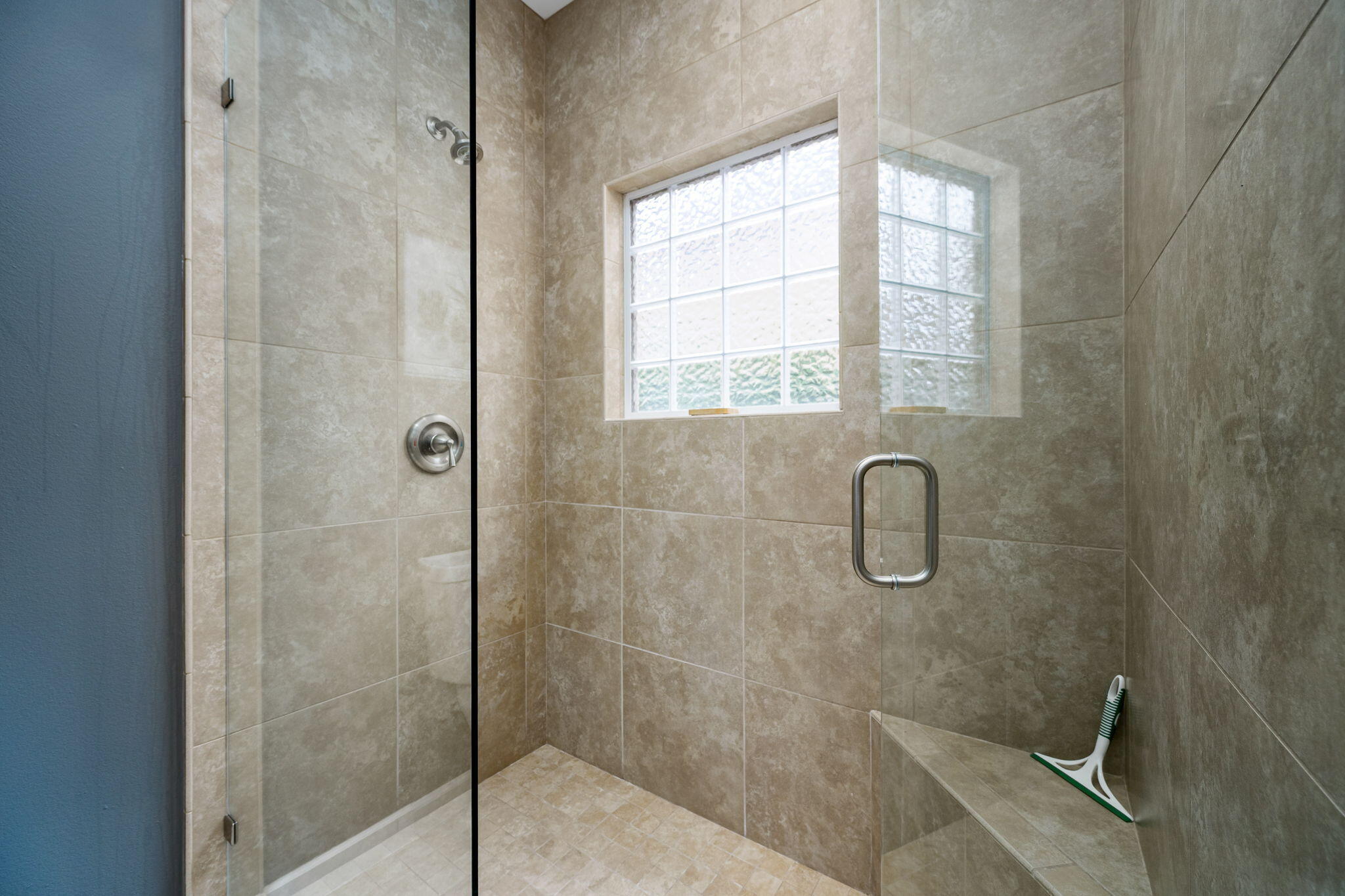 55685 Riviera La Quinta, CA 92253 - Photo 44 of 75 a bathroom with a glass shower door