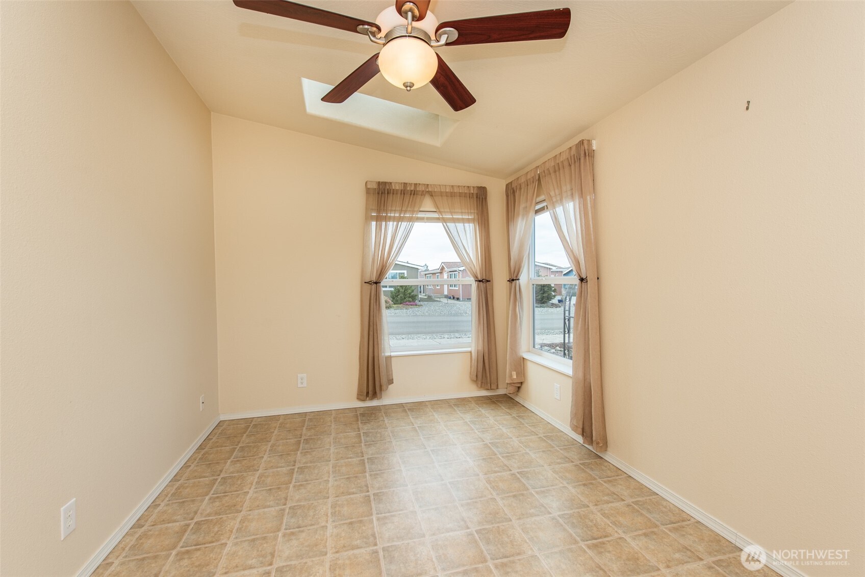 770 West Heritage Loop Sequim, WA 98382 - Photo 16 of 24