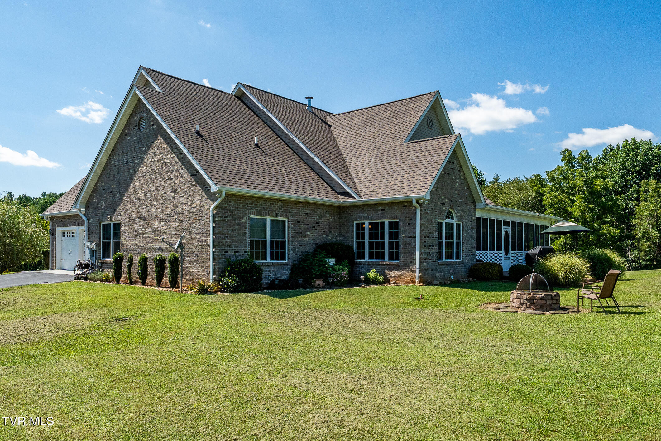 186 Oliver Edwards Road Jonesborough, TN 37659 - Photo 88 of 125 186 Oliver Edwards Road (54 of 130)