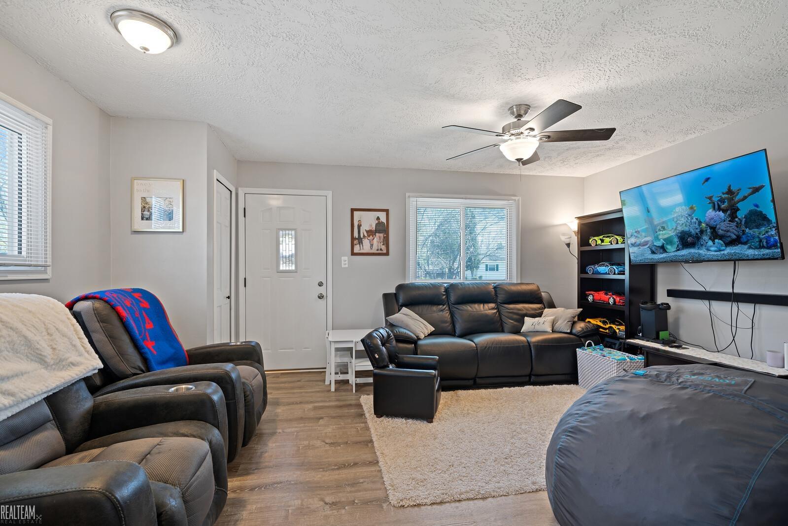 5099 Drayton Road Clarkston, MI 48346 - Photo 6 of 19