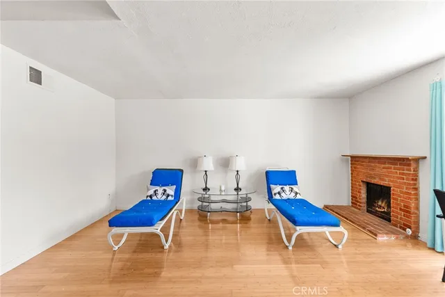 $549,000 | 9740 Sepulveda Boulevard, Unit 20, North Hills, CA 91343