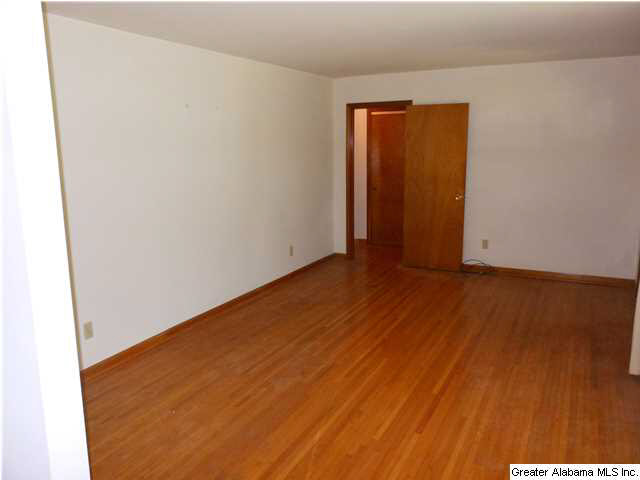 1550 Commerce Drive Sylacauga, AL 35150 - Photo 3 of 6