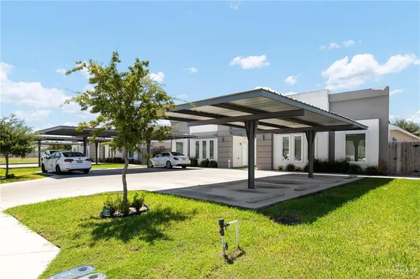 $1,350 | 4709 Magnolia Avenue, Unit 4, McAllen, TX 78501