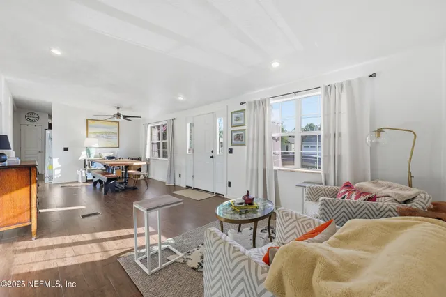 $375,000 | 2040 Alley Road, Jacksonville, FL 32233