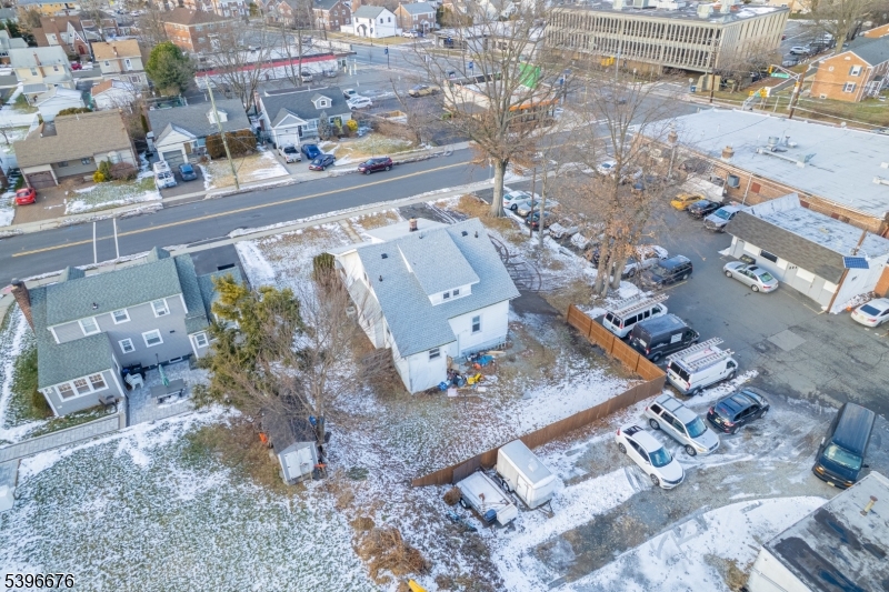 983 Colonial Avenue Union, NJ 07083 - Photo 23 of 28