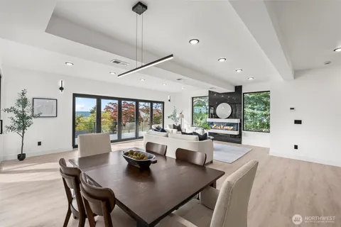 $1,699,950 | 1116 North Jackson Avenue, Tacoma, WA 98406