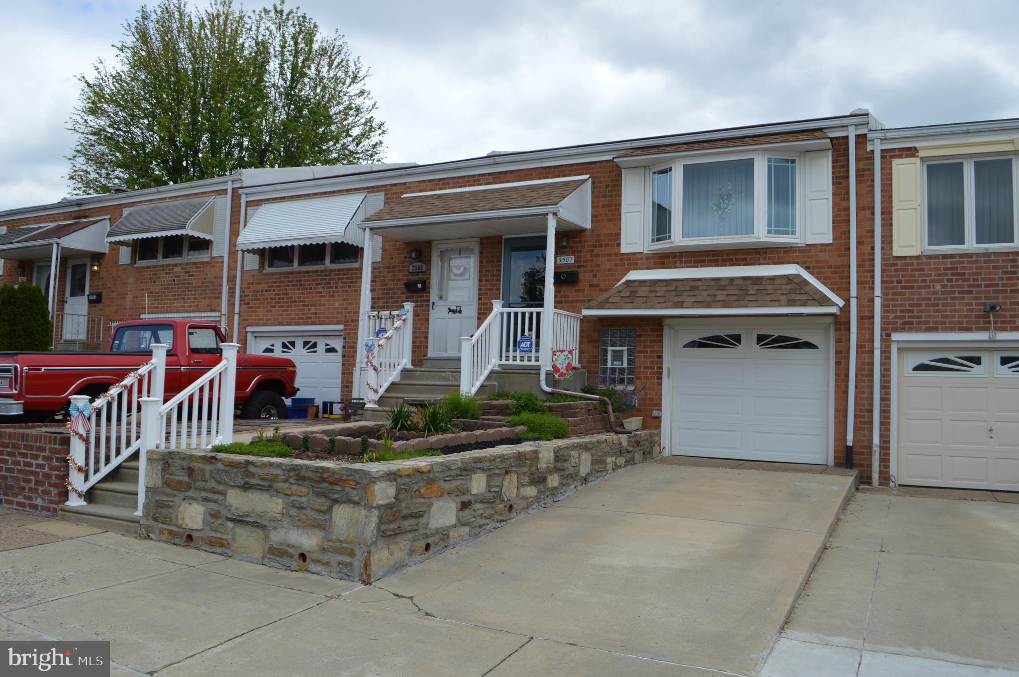 3507 Kyle Road Philadelphia, PA 19154 - Photo 1 of 19 Gallery Image 1