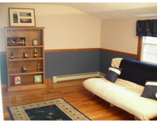 13 Williams Road North Reading, MA 01864 - Photo 13 of 14 Gallery Image 13