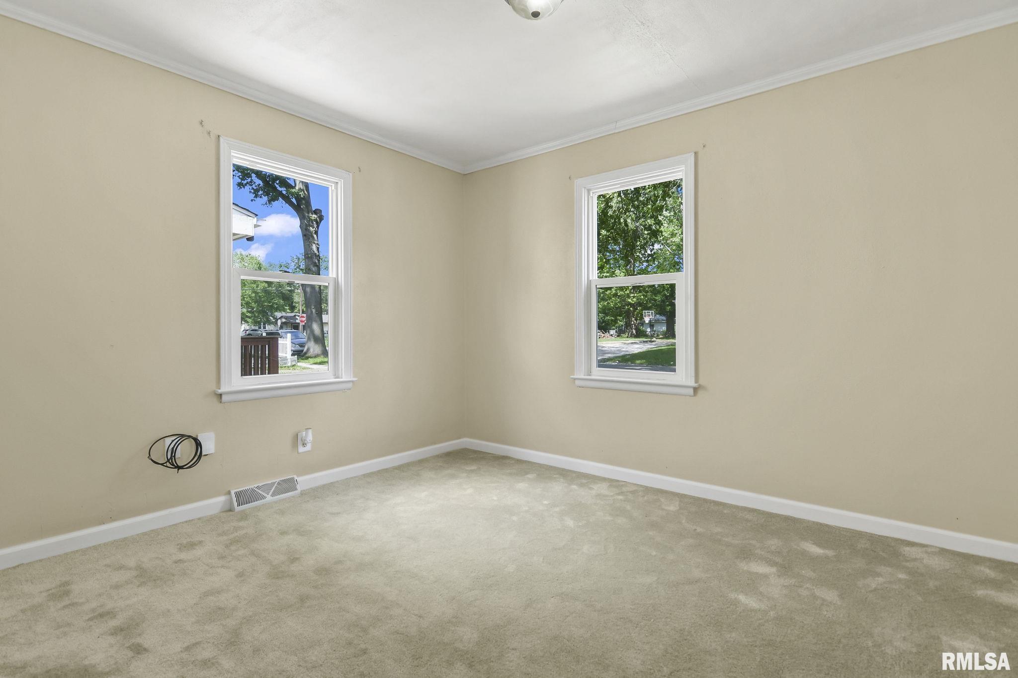 2217 South 13th Street Springfield, IL 62703 - Photo 18 of 22
