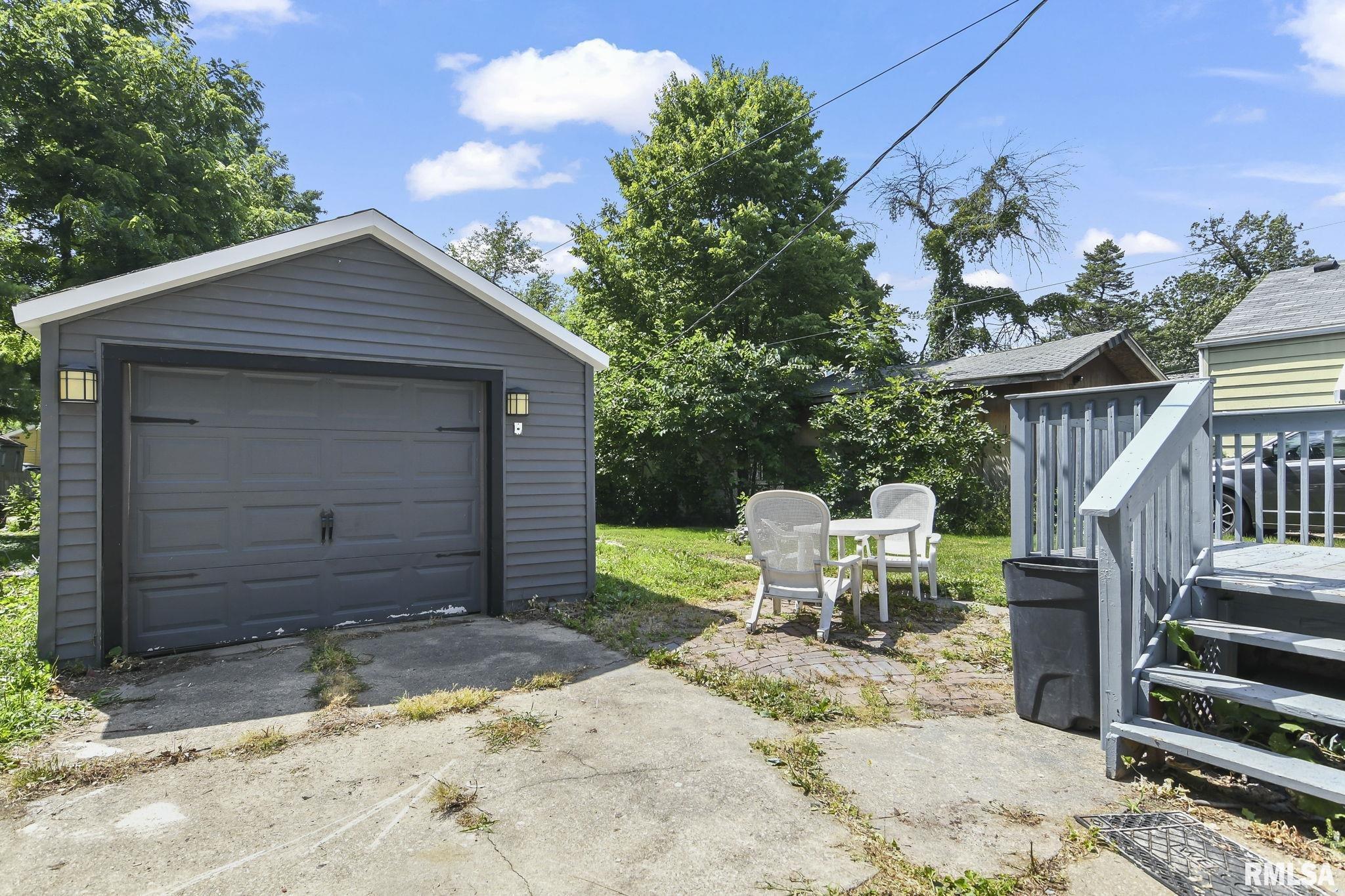 2217 South 13th Street Springfield, IL 62703 - Photo 20 of 22