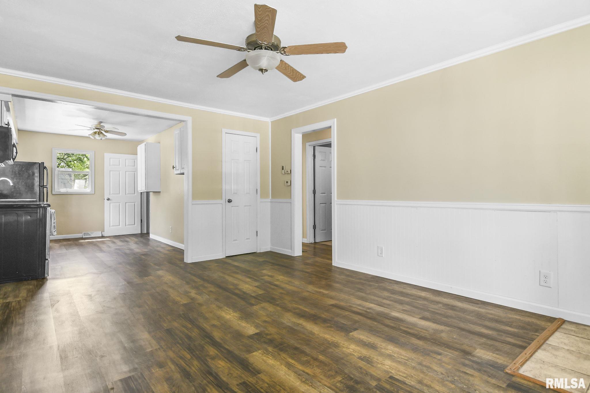 2217 South 13th Street Springfield, IL 62703 - Photo 5 of 22