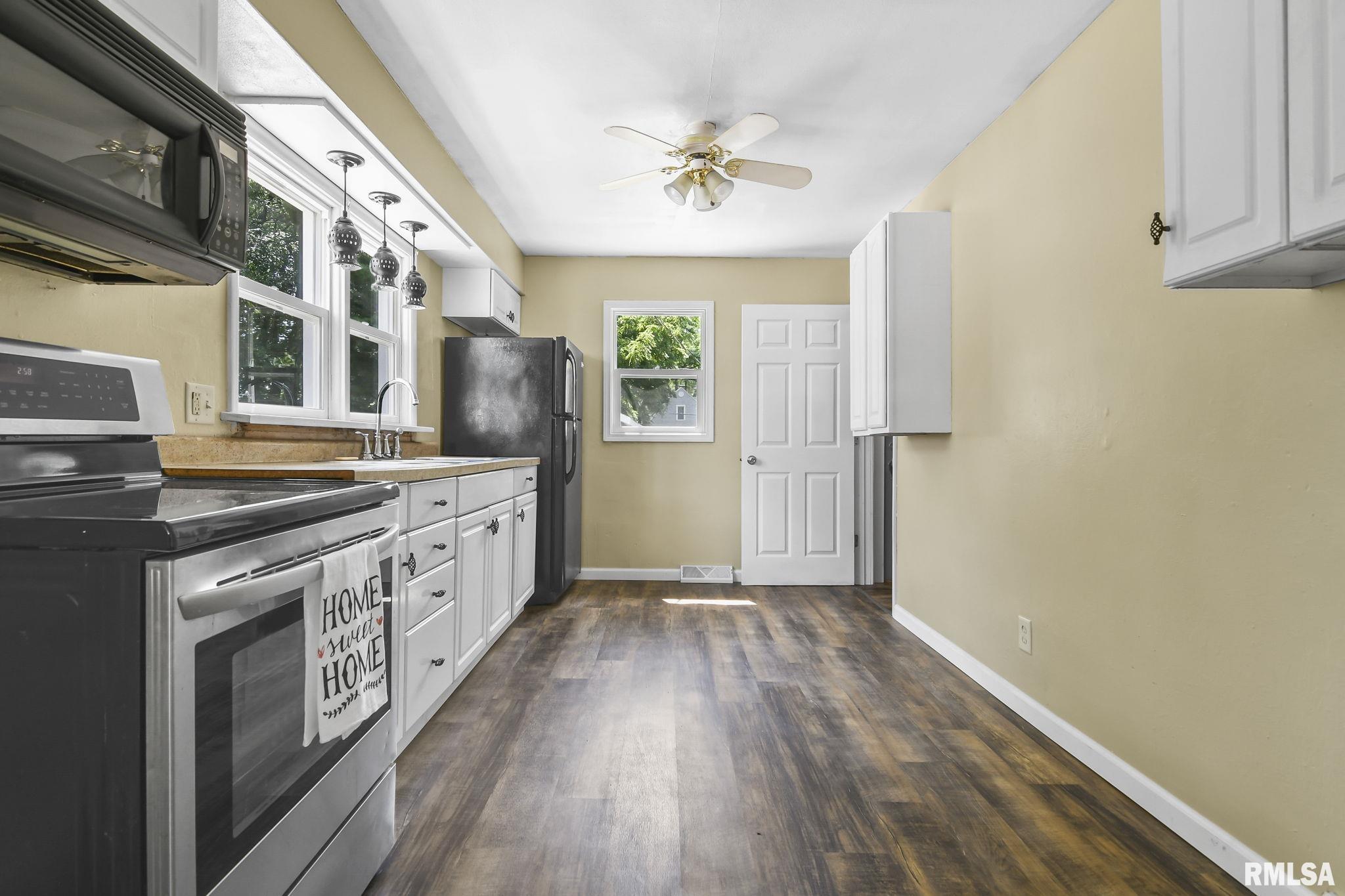 2217 South 13th Street Springfield, IL 62703 - Photo 8 of 22