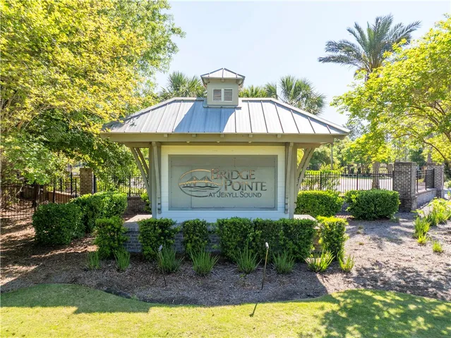 $75,000 | 221 Clam Creek, Waverly, GA 31565