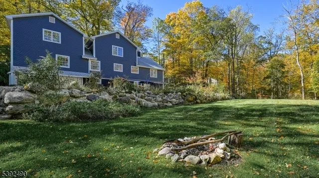 a view of outdoor space with lots of trees