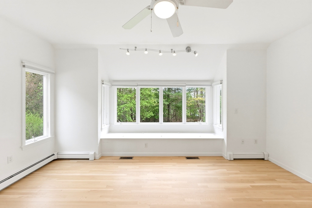 7 Shadow Farm Lane Rochester, MA 02770 - Photo 16 of 41