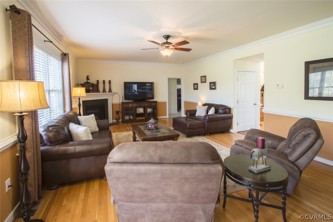 6085 Cartersville Road Powhatan, VA 23139 - Photo 25 of 50 Family room with gas fireplace. Looking in master