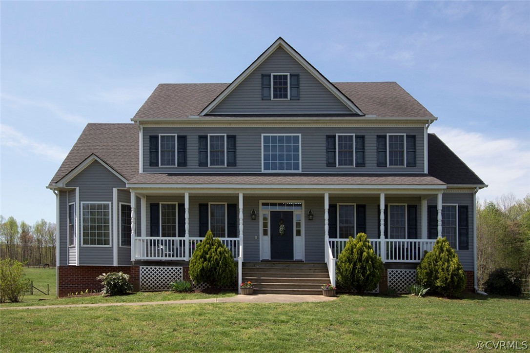 6085 Cartersville Road Powhatan, VA 23139 - Photo 6 of 50 Welcome home! Over 4,000 square feet, full front