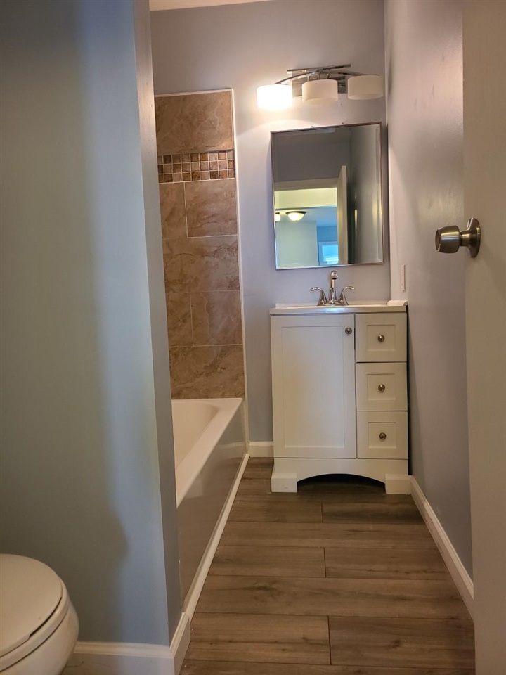 4350 North Webster Road Flushing, MI 48433 - Photo 16 of 37 50051768-15.JPG