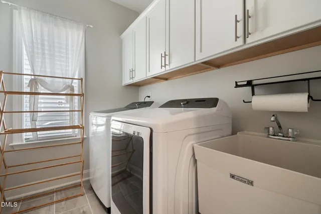 $785,000 | 245 North Crest Drive, Chapel Hill, NC 27517