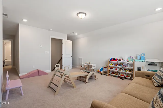 $785,000 | 245 North Crest Drive, Chapel Hill, NC 27517