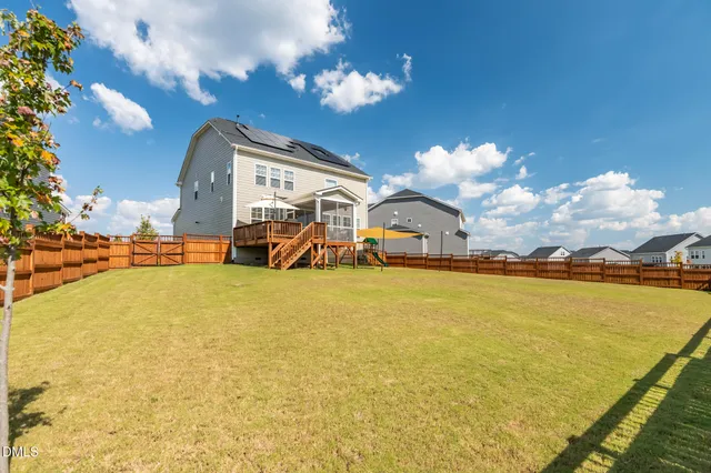 $785,000 | 245 North Crest Drive, Chapel Hill, NC 27517