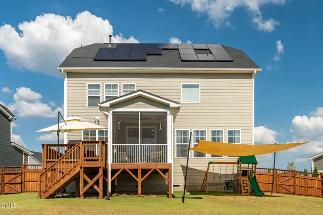 $785,000 | 245 North Crest Drive, Chapel Hill, NC 27517