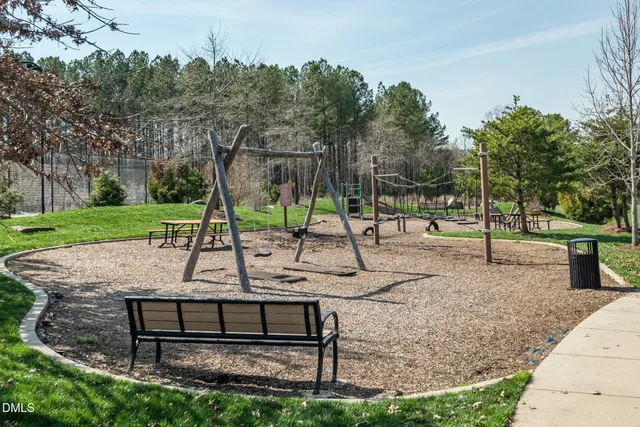 $785,000 | 245 North Crest Drive, Chapel Hill, NC 27517